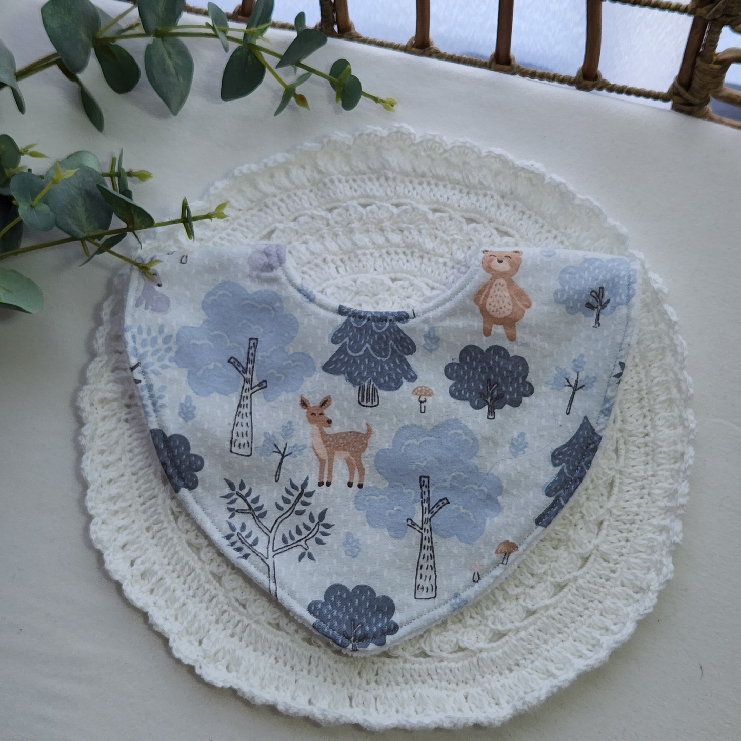 Noah Bandana Bib